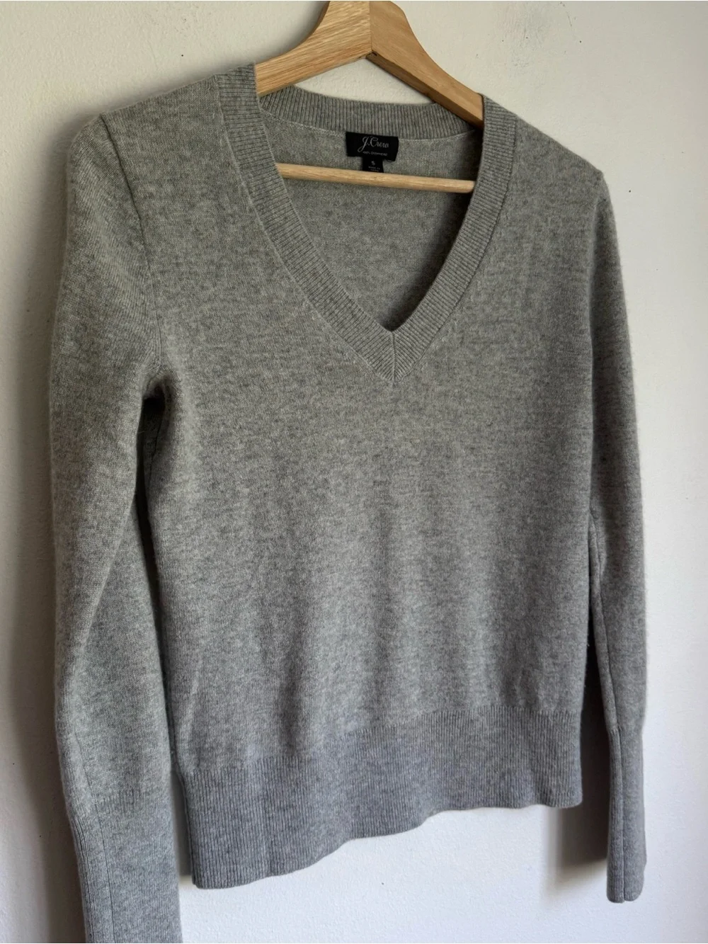 J. Crew Cashmere V Neck Sweater in Grey